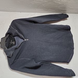 Nice long sleeved pullover